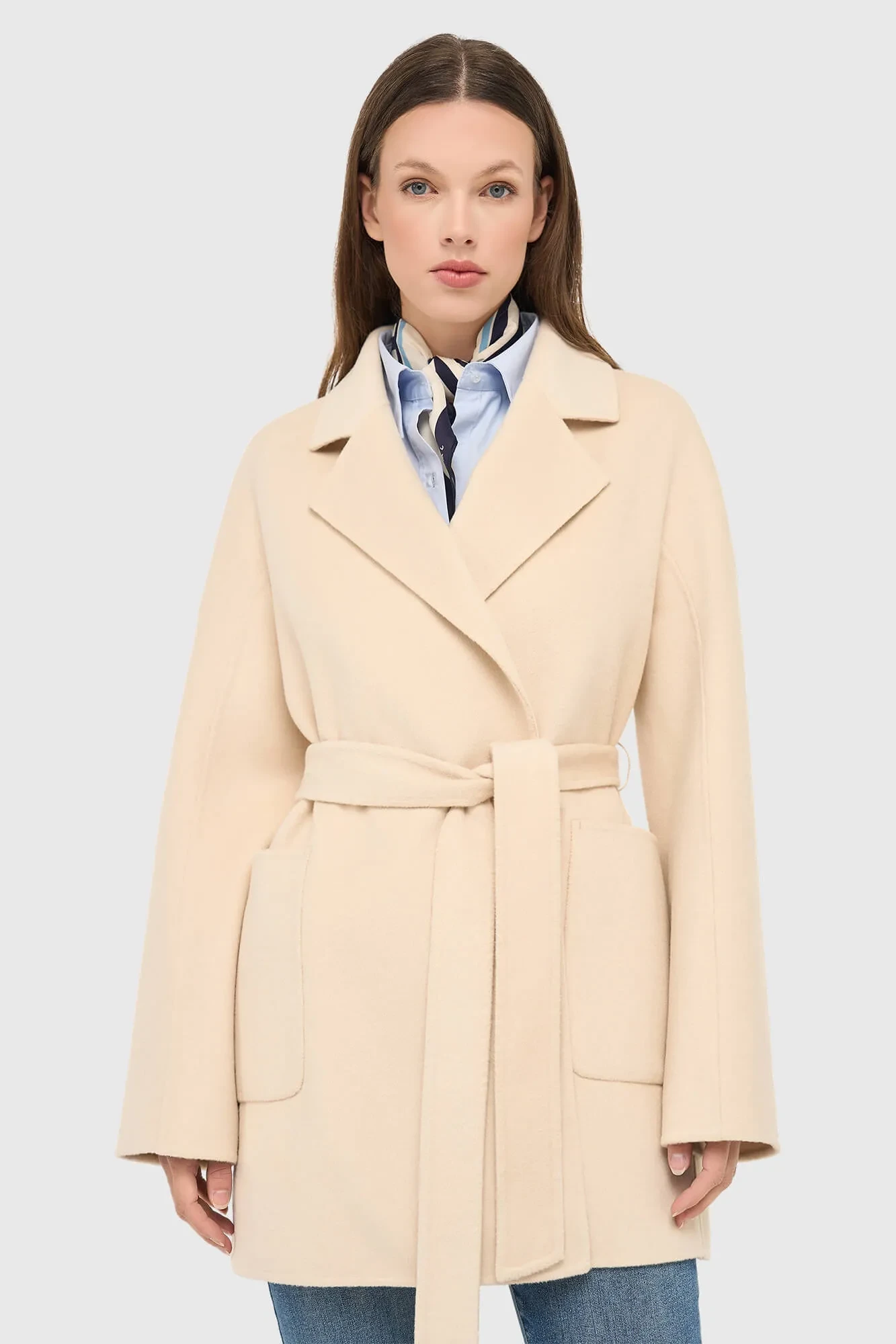 cashmere-dames-jas-double-face-calvin-beige-janice-01.webp