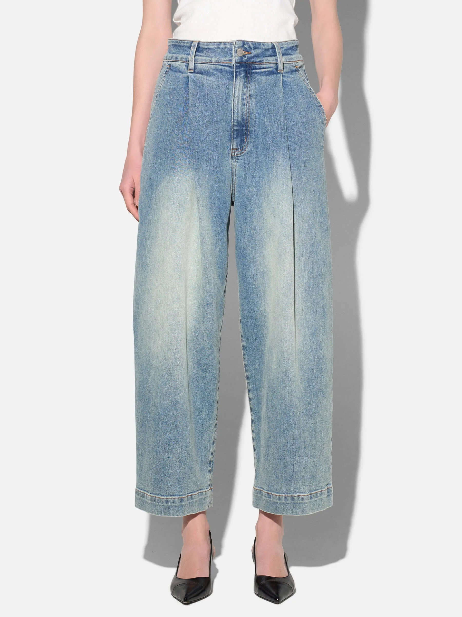 Women's Barrel-Fit Stretch Denim Jeans