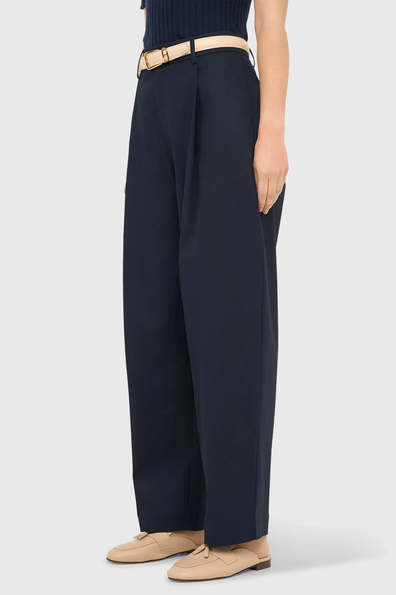 Blaue Paperbag-Hose aus Baumwolle mit Seitentaschen, Barrel-Schnitt, Balti