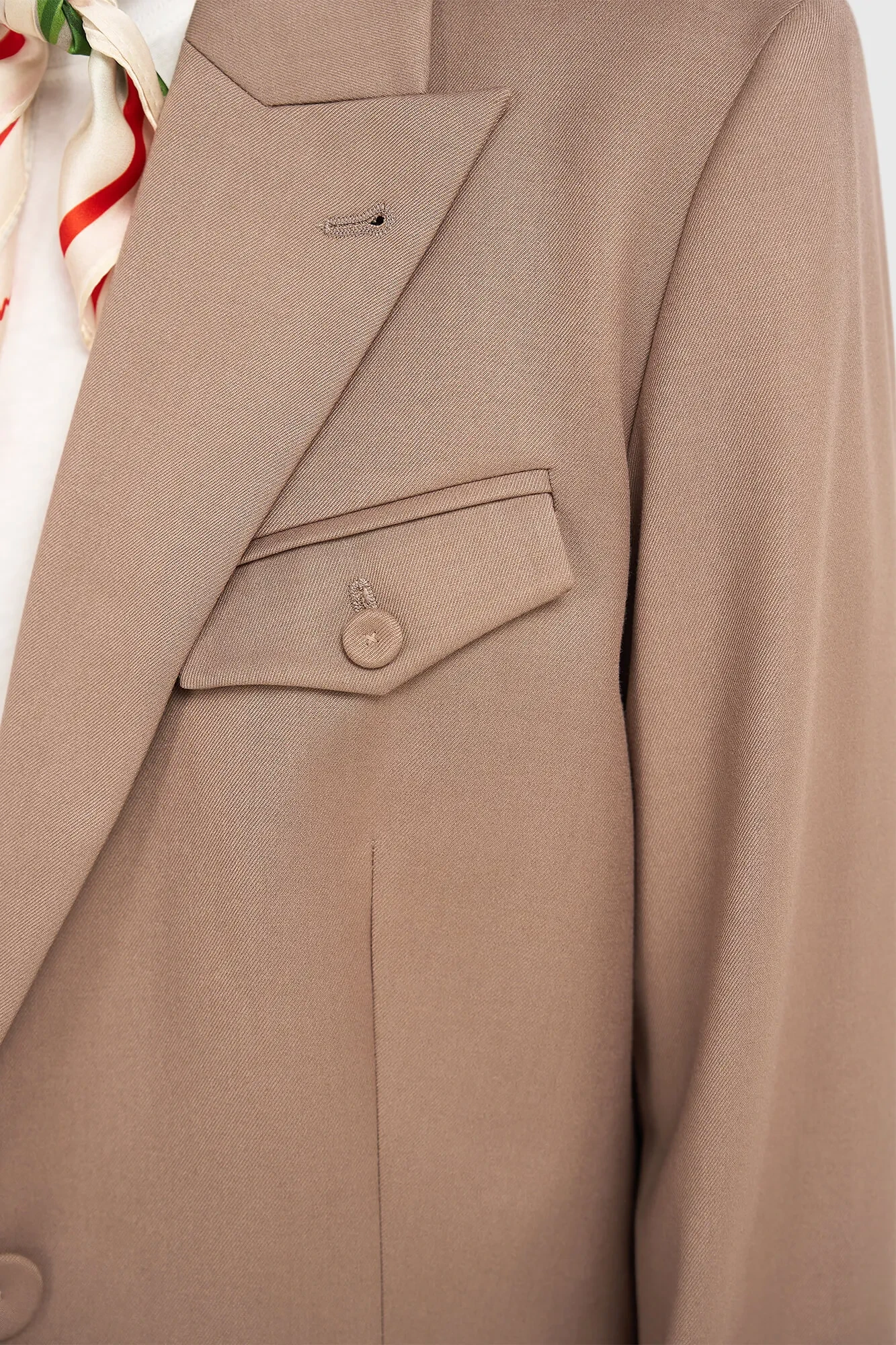 Women's Oversized Boyfriend Blazer in Brown