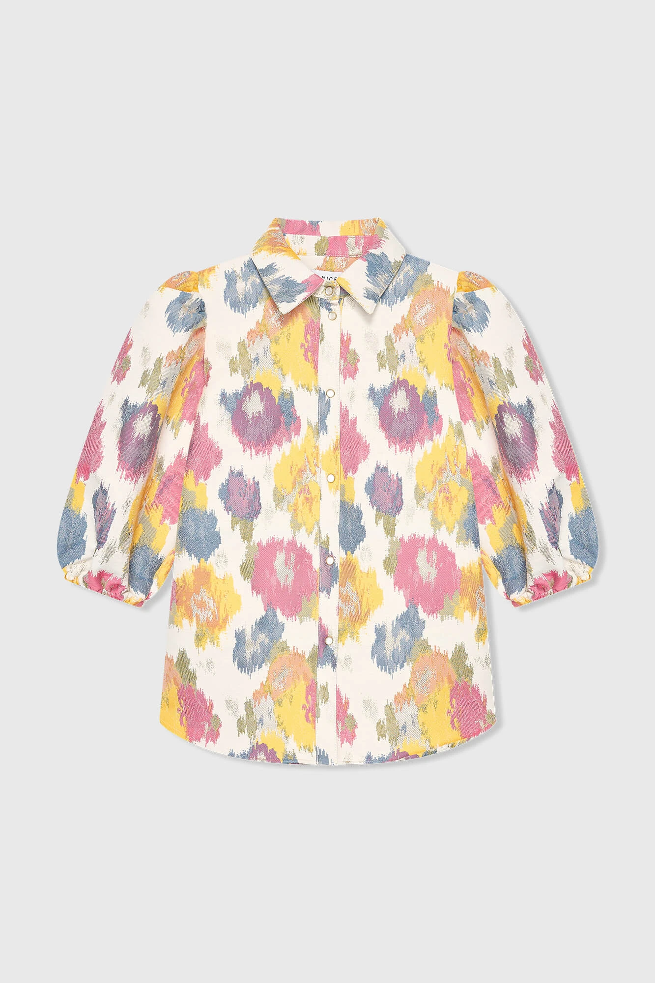 Outfit colourful