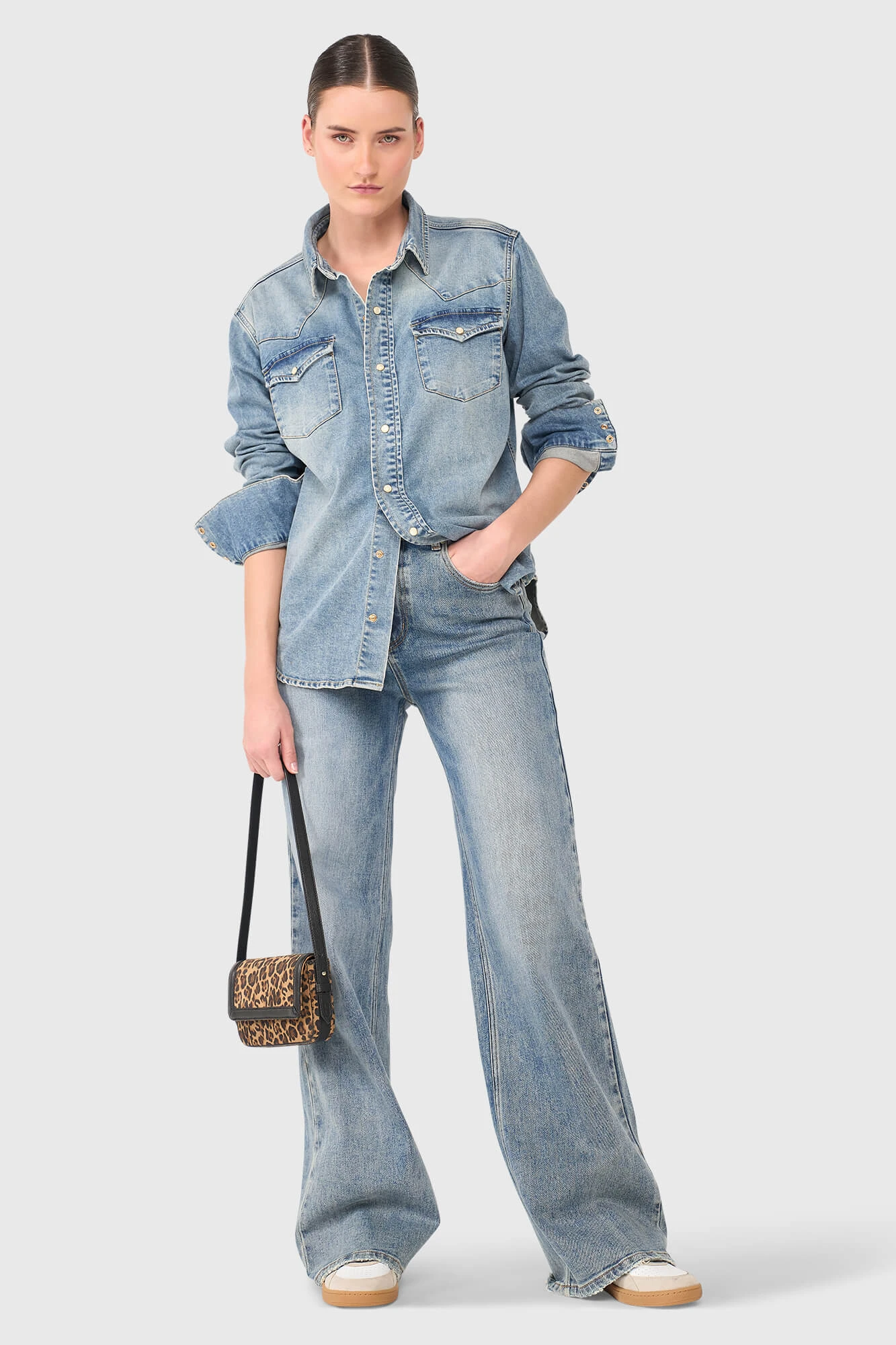 Levi Blue 328