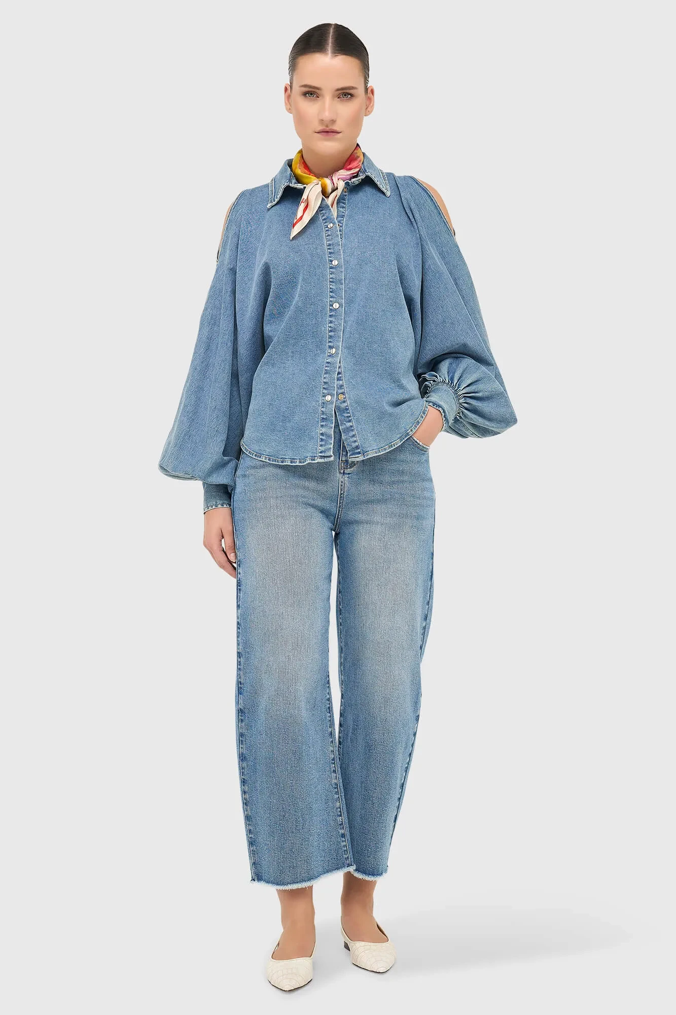 Damenbluse mit weiten Puffärmeln, Farbe: Stone 786
