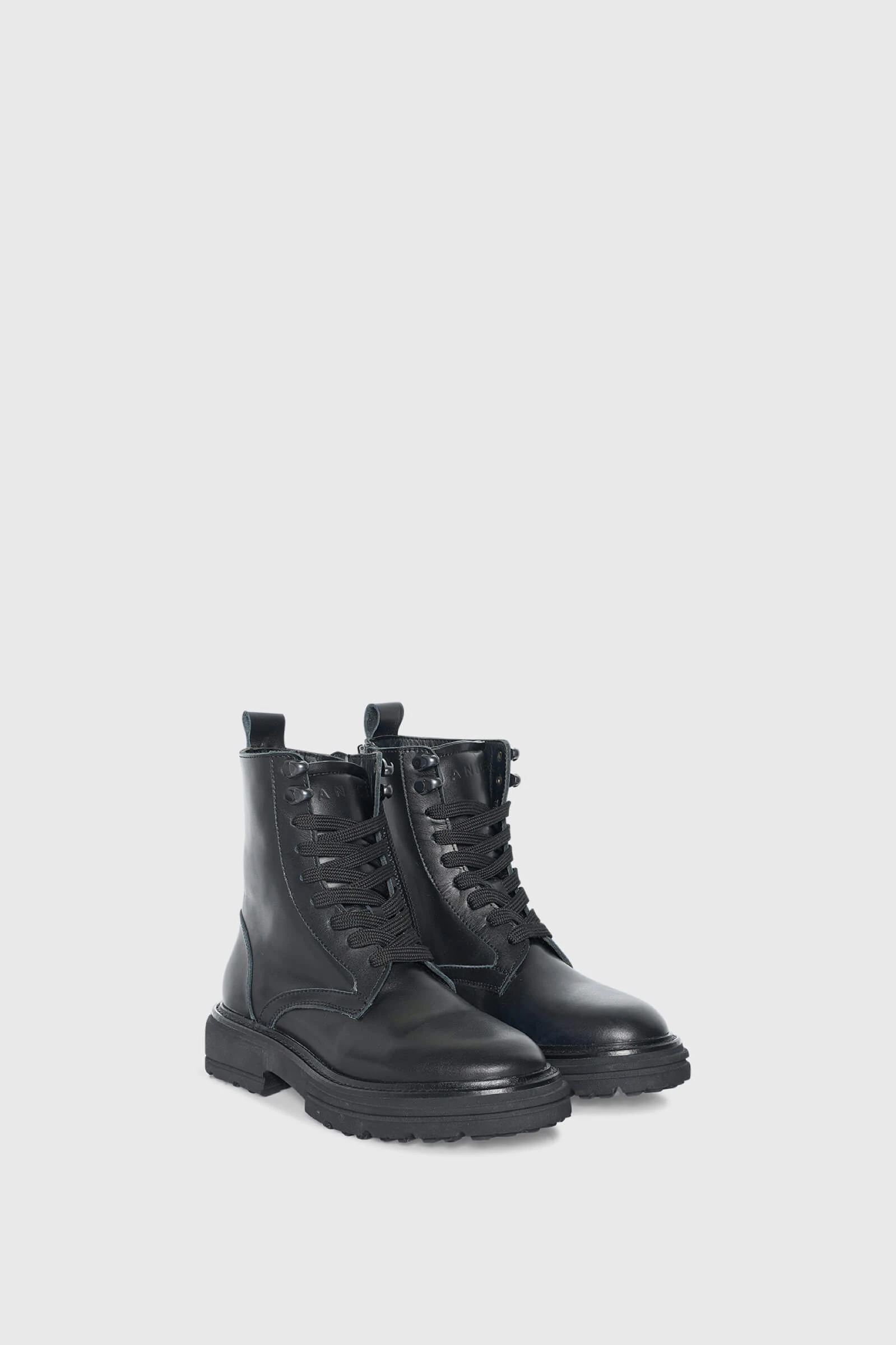Duke Zwart Leer