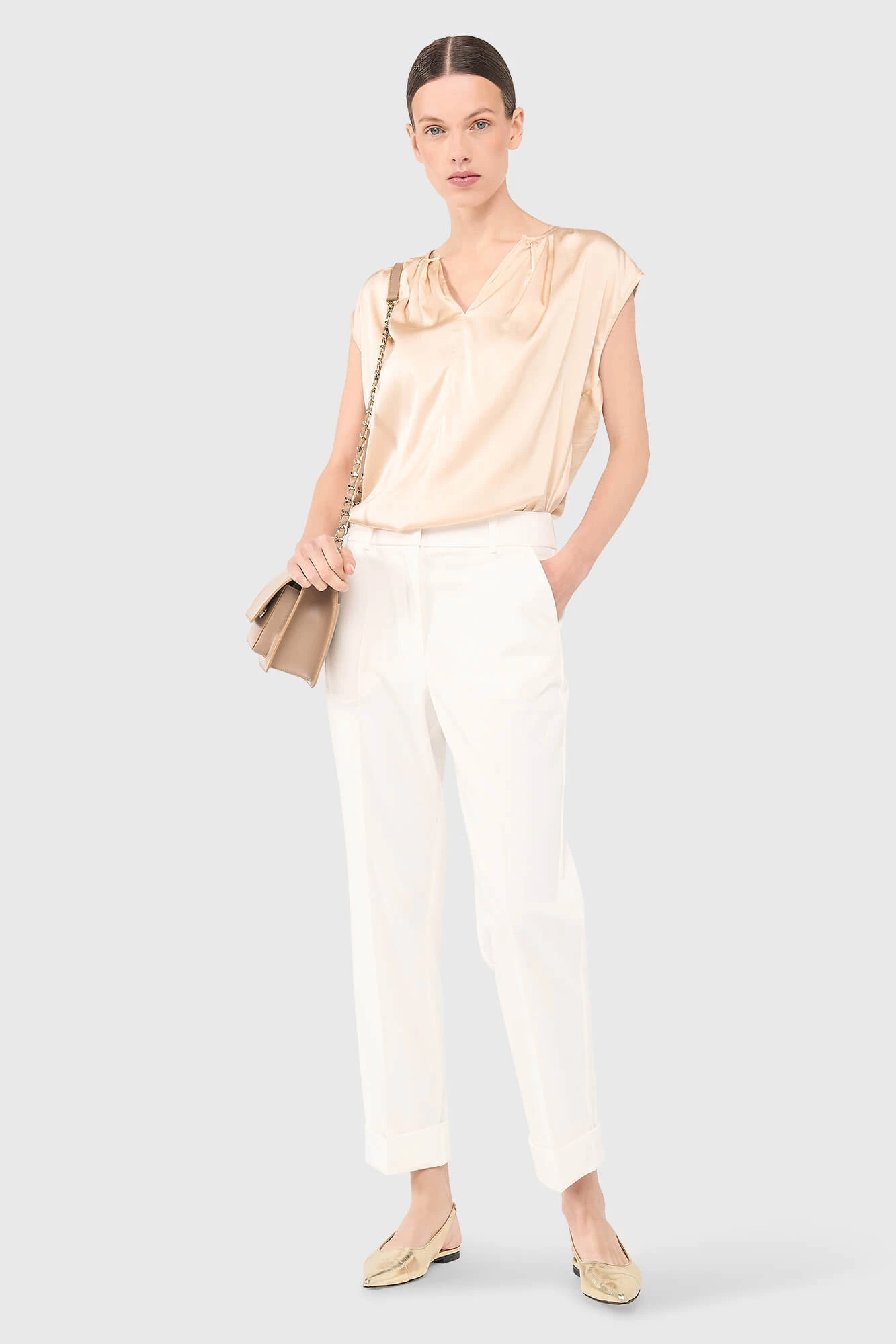 Sean Broek Off-white