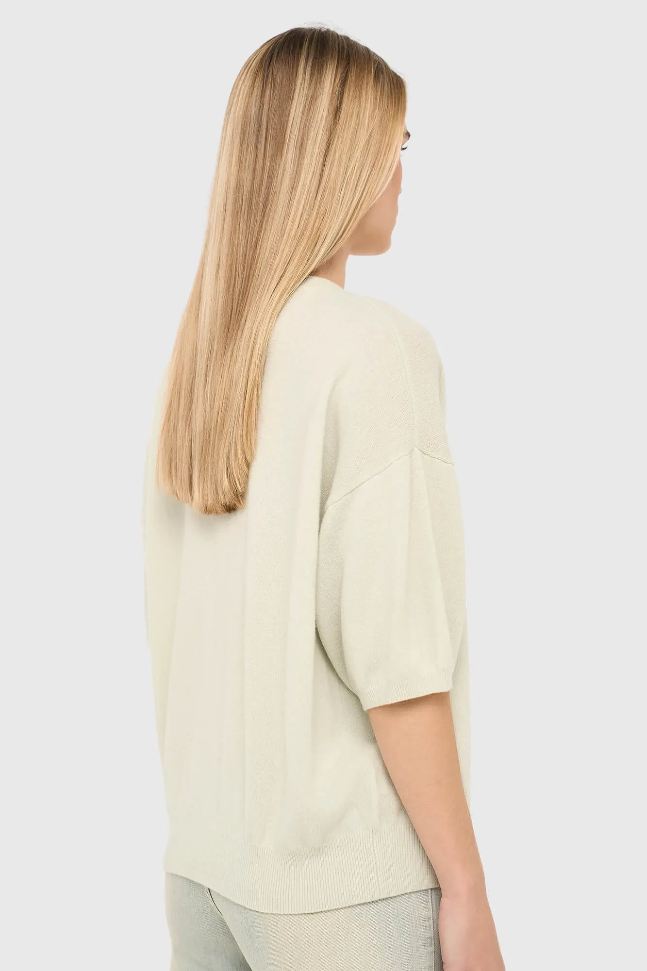 Women's Cashmere V-Neck Romeo Sweater in Green