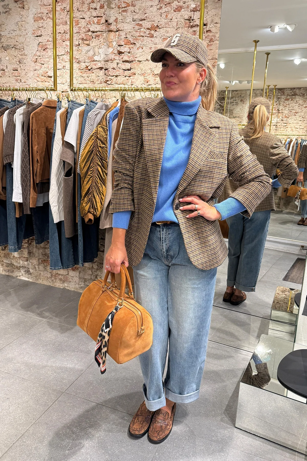 Janice Pauline Wardrobe 262 Outfit2