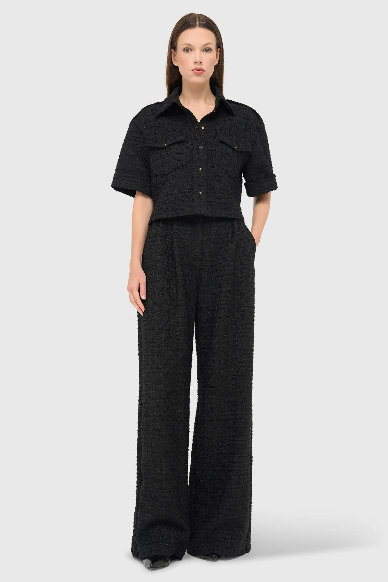 Schwarze Damenhose aus Tweed mit Lurex