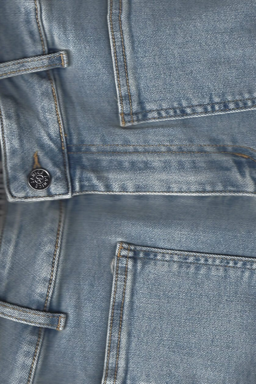 De flared jeans trend janice