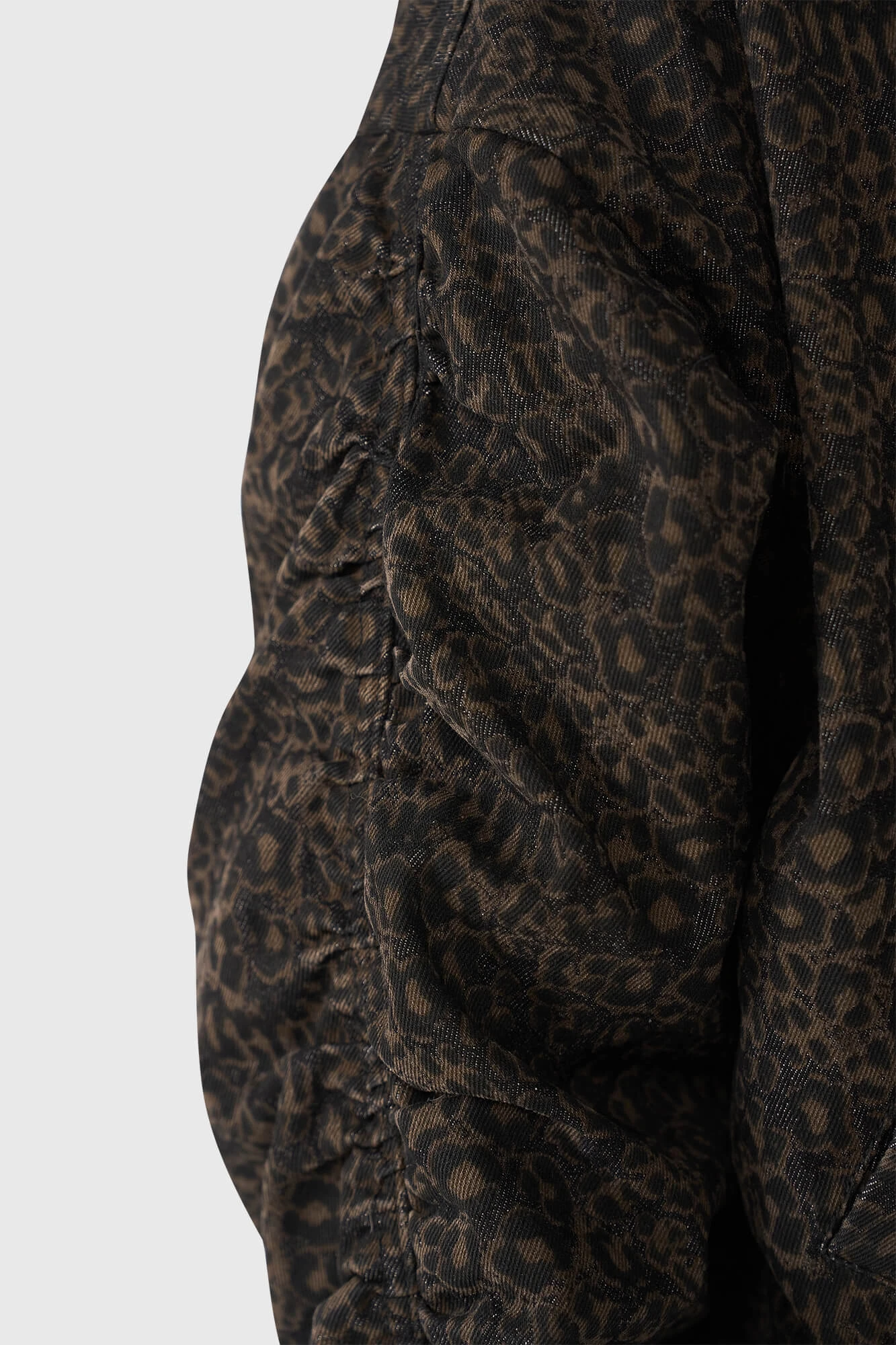 Lexx Black Leopard