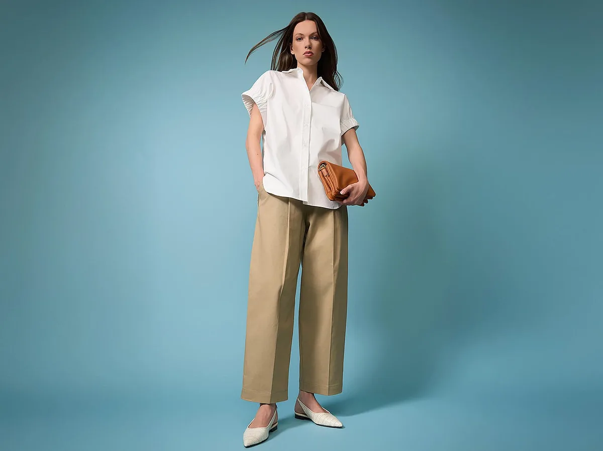 JANICE Outfit — Yaro Blouse Wit met Balti Broek en Skylar Tas