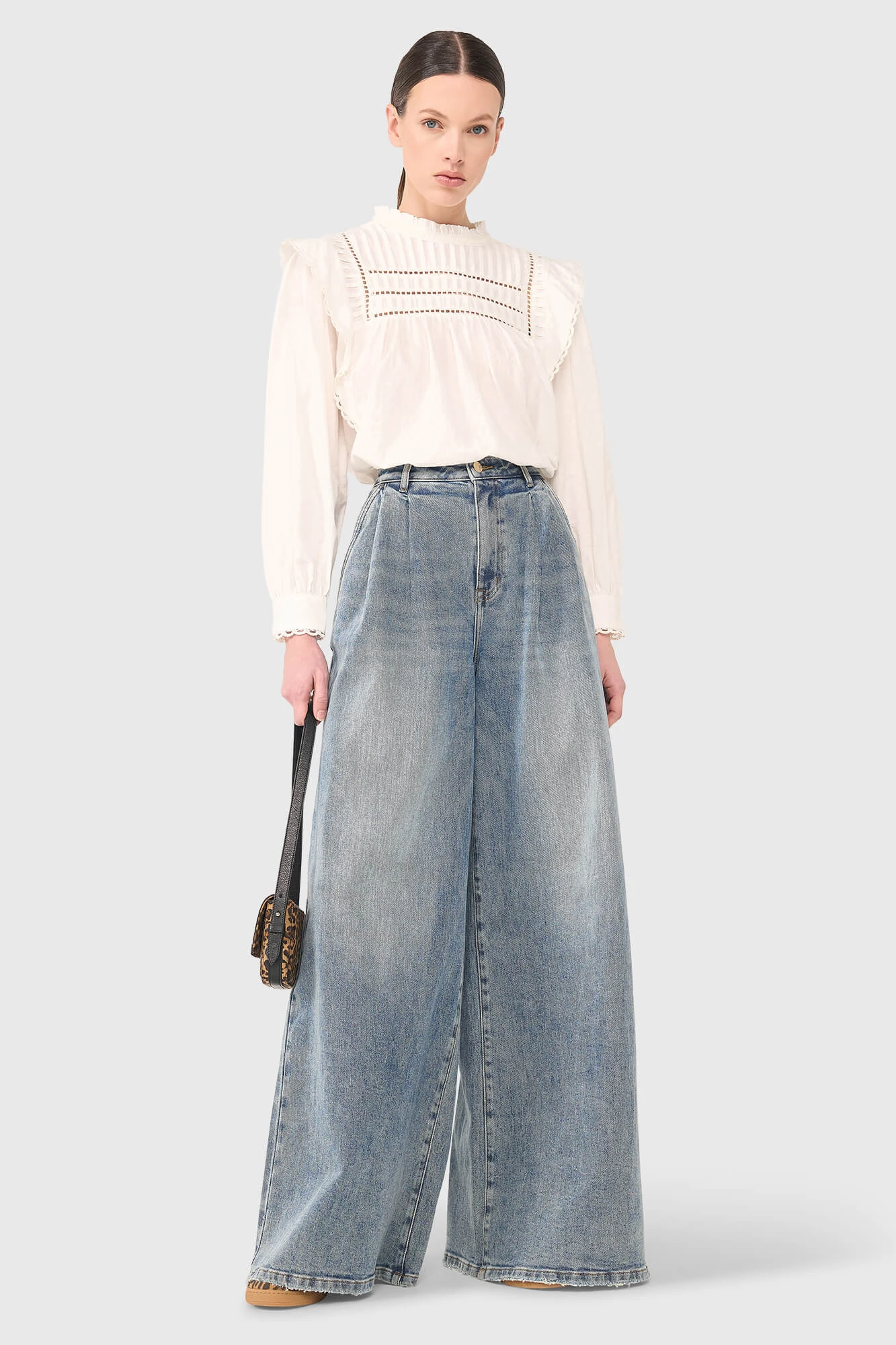 Dollar Blue 328