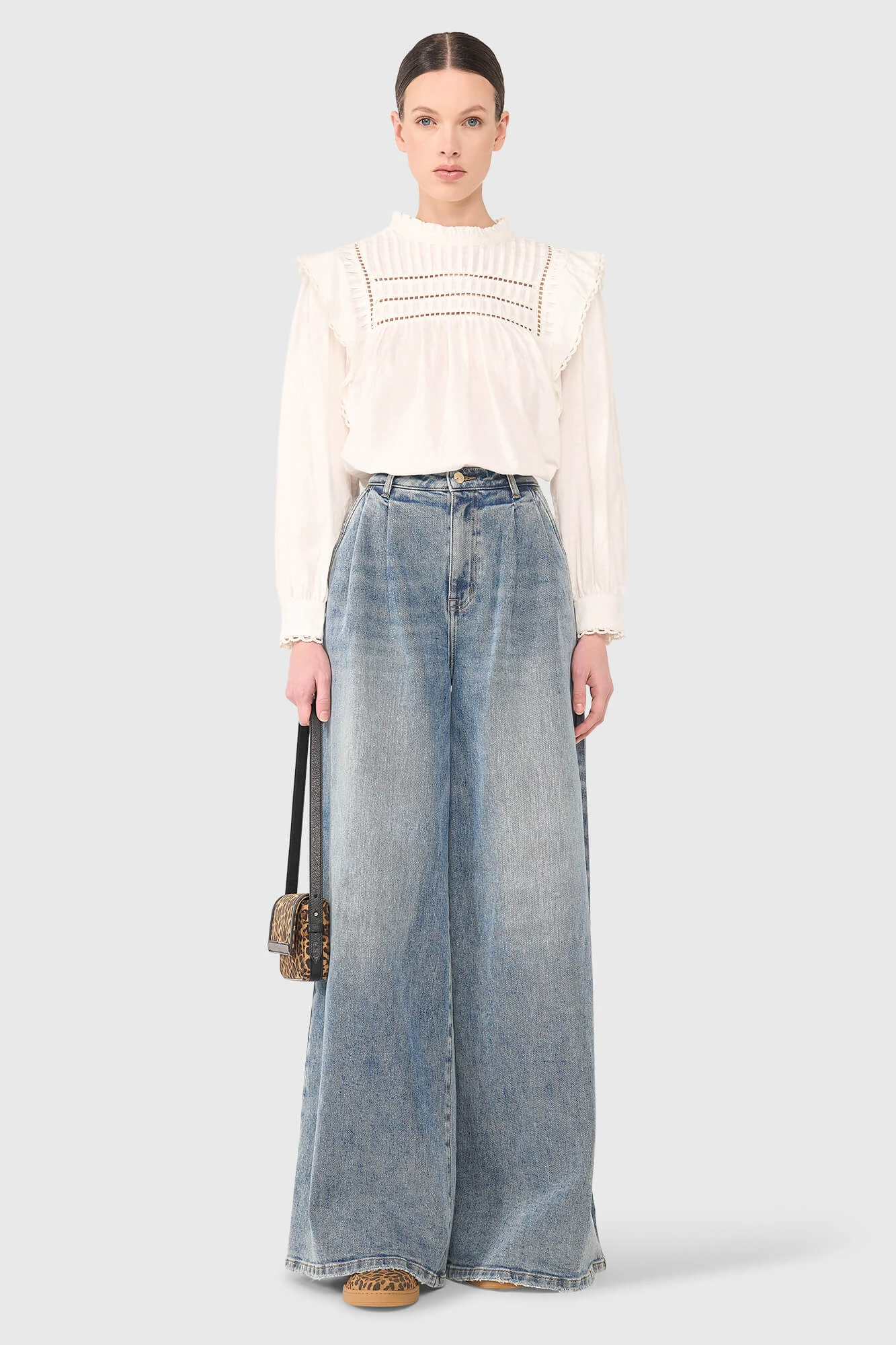 Dollar Blue 328