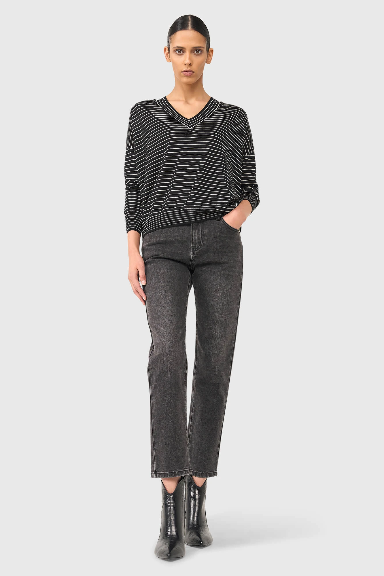 Darren Black Stripe
