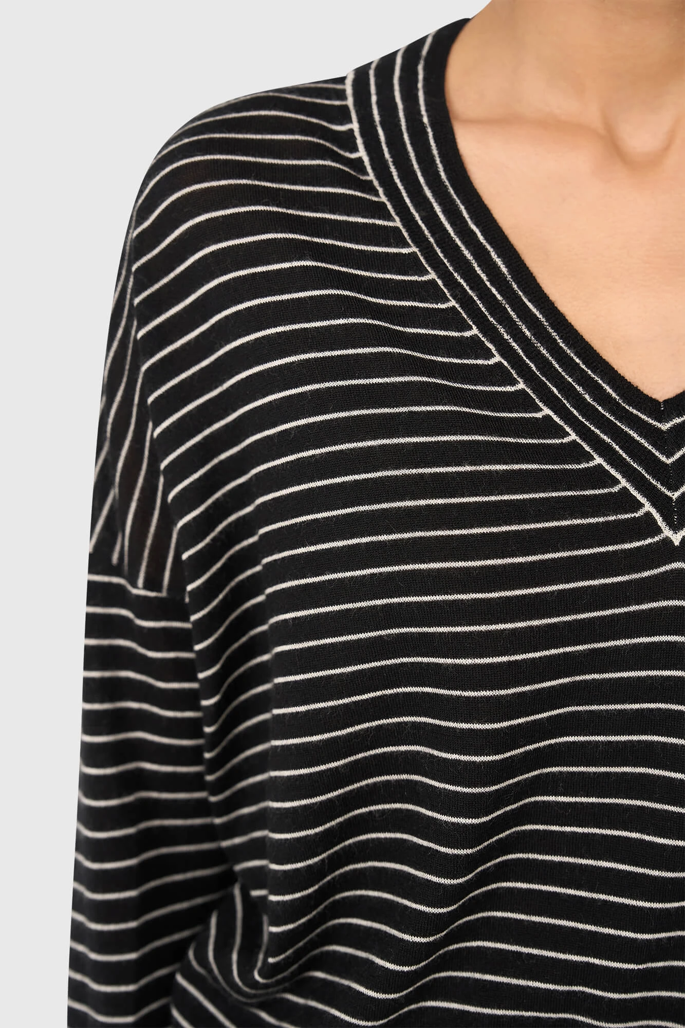 Darren Black Stripe