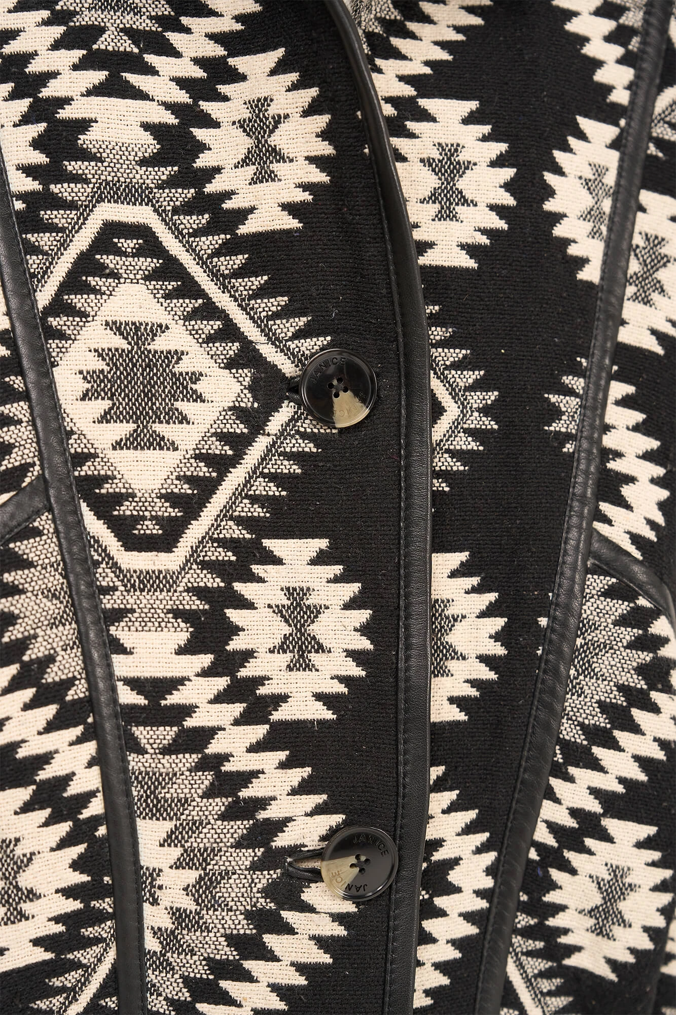 Jas Dames Zwart Creme Seth Aztec Jacquard