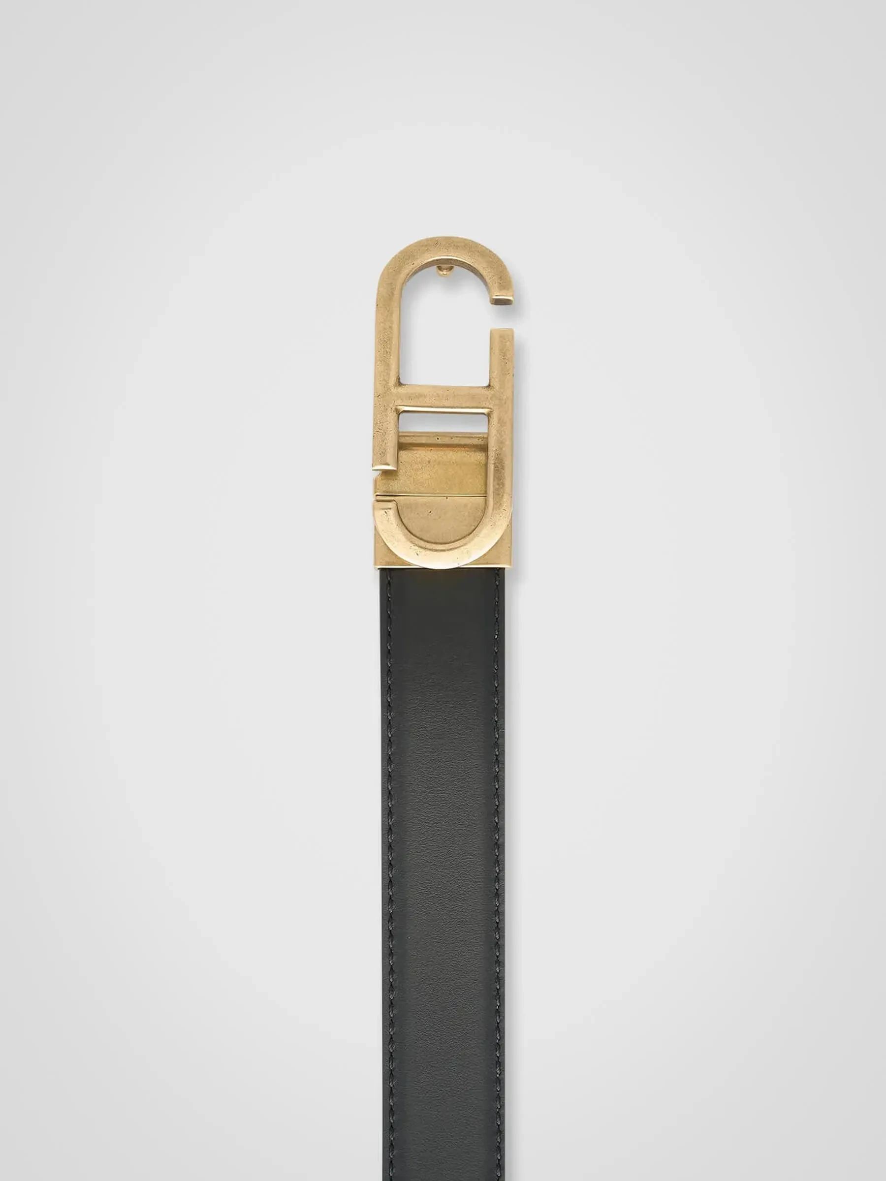 Wendbarer Damengürtel aus Leder, schwarz-taupe, mit Messing-Trophy-Schnalle
