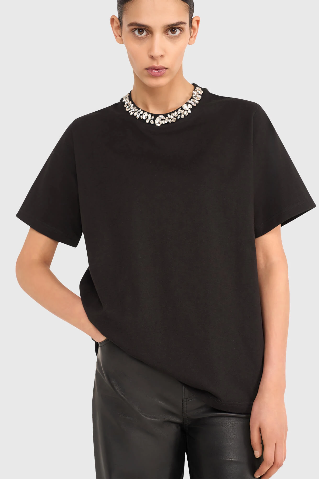 Damen-Shirt mit Strasssteinen, Rock, schwarz