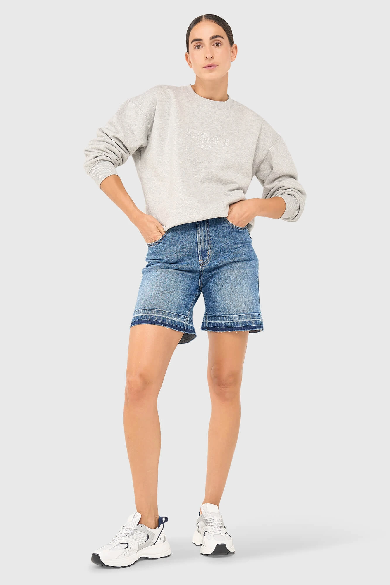Andy-Pullover Grau mit Logo