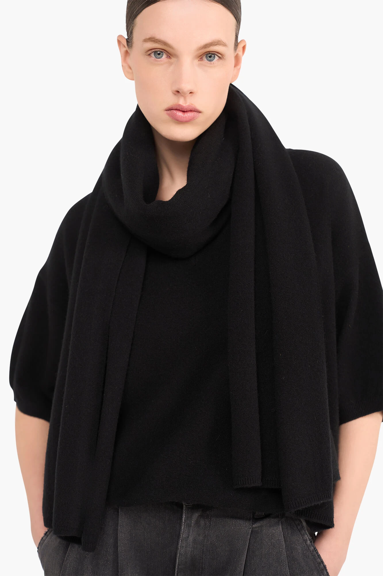 Kaschmirpullover für Damen, kurzärmelig, Romeo, schwarz