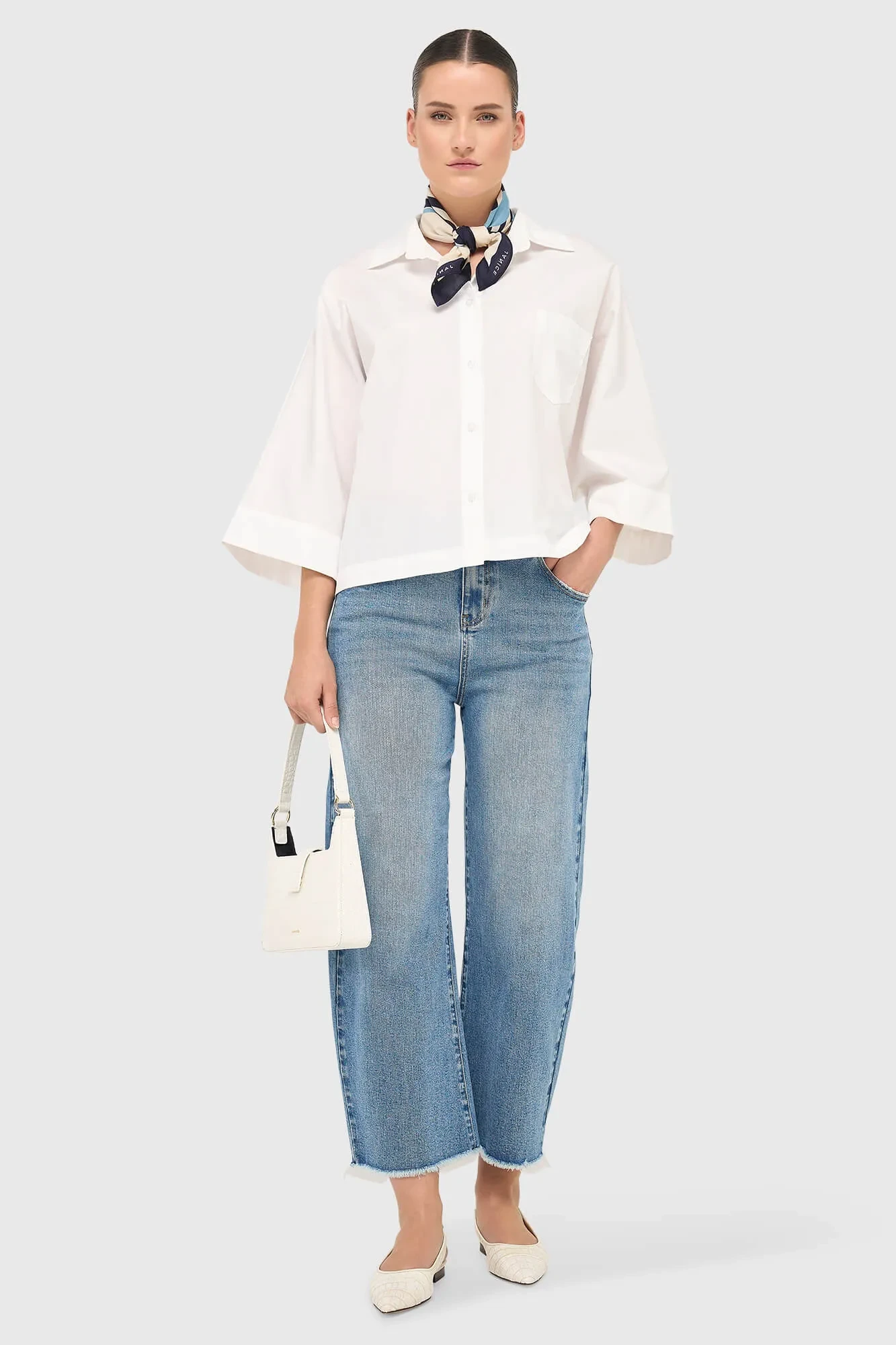 Weiße Baumwollbluse für Damen, Kimono-Schnitt, Carl